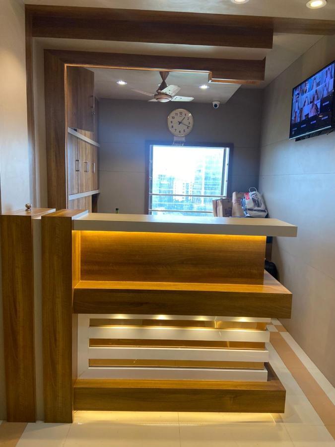 Hotel Bkc Crown - Near Trade Centre, Visa Consulate Mumbai  Buitenkant foto